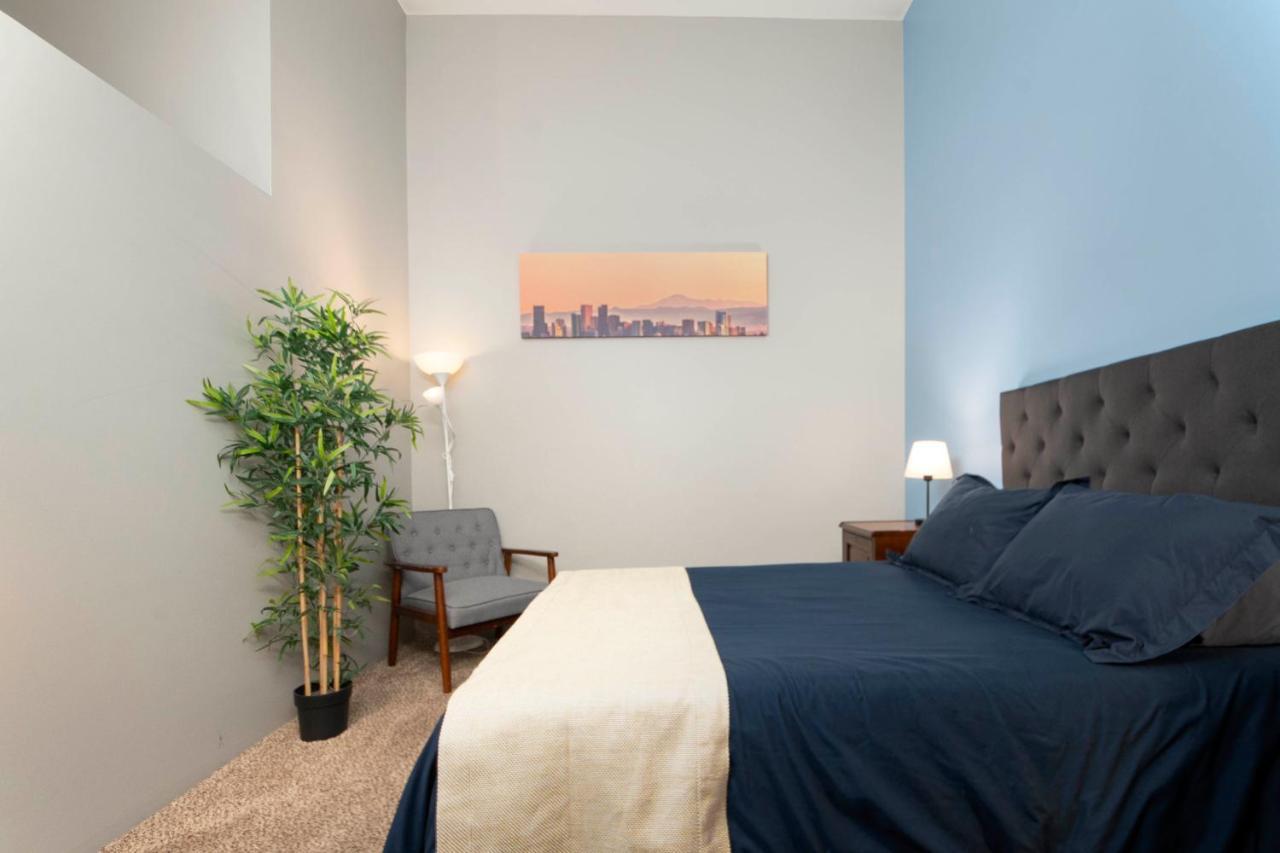 Renu Denver - Relax, Revive, Renew Exterior photo